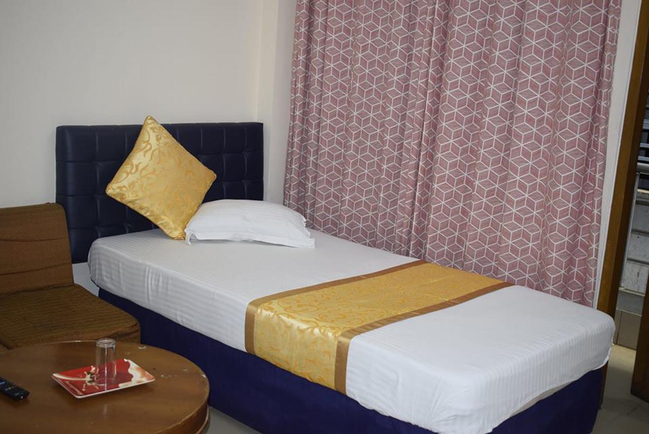 Hotel Marine Plaza Cox's Bazar Exteriör bild