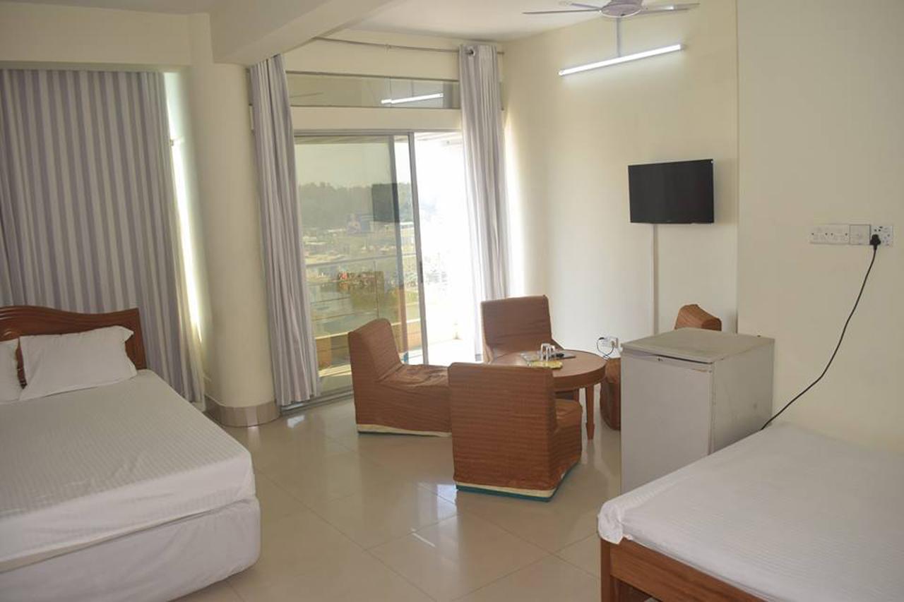 Hotel Marine Plaza Cox's Bazar Exteriör bild